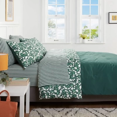 Floral Printed Microfiber Reversible Comforter & Sheets Set Dark Green - Room Essentials™ - Image 2
